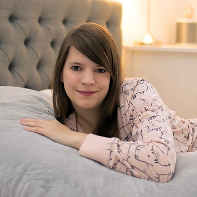 The perils of pregnancy and the inability to sleep! ft Pregnancy Pillows