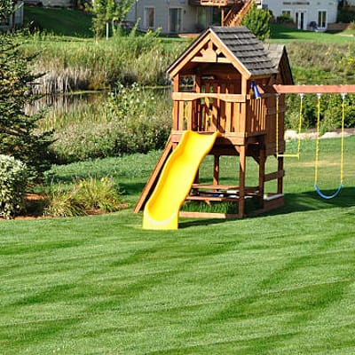 How to keep your outdoor play space cool in the summer