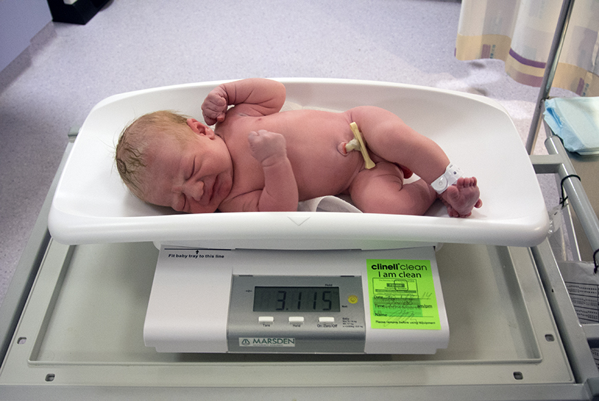 taylor_being_weighed